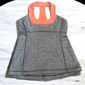 Lululemon Scoop Neck Tank
🌟Coral and Heathered Gray